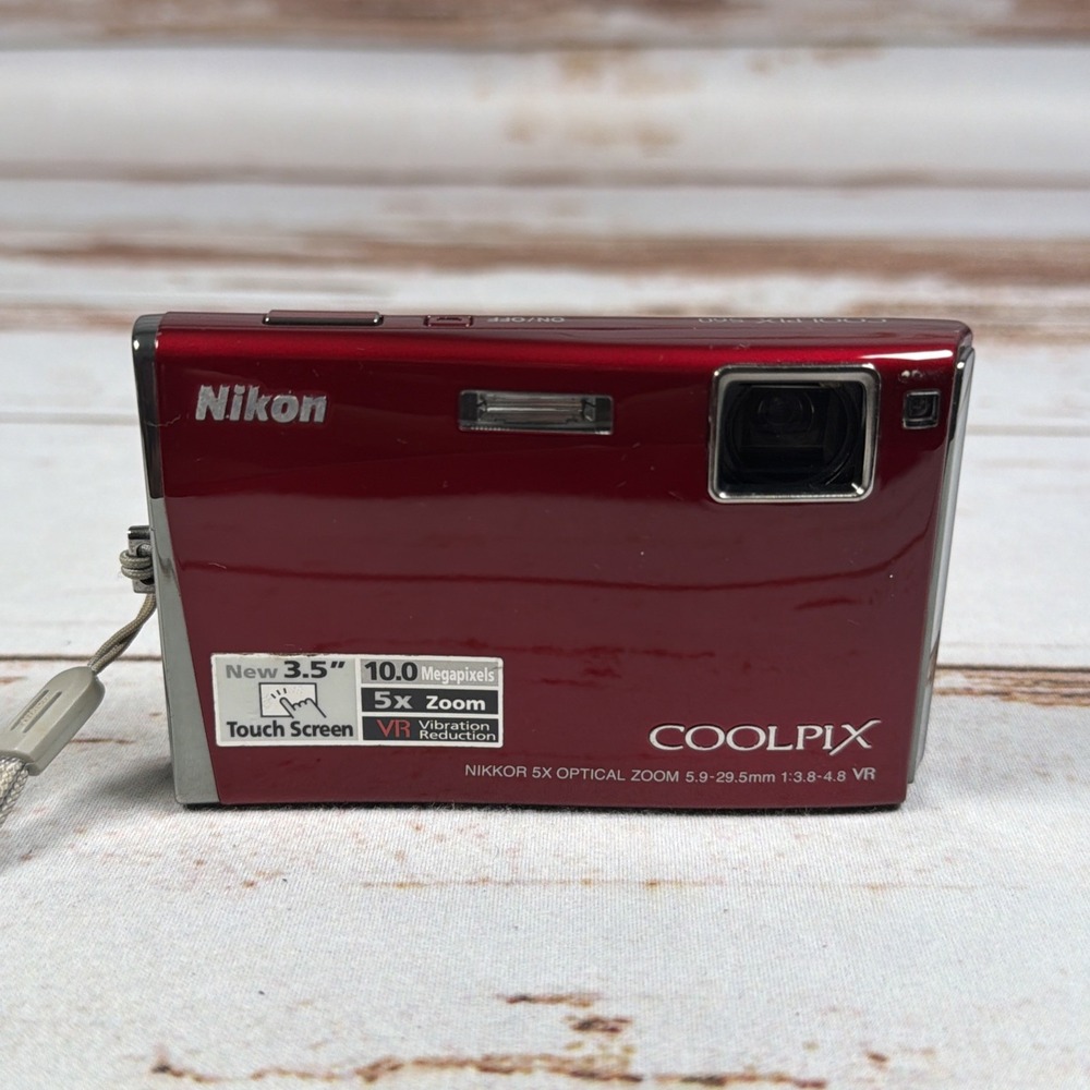 Nikon Coolpix S60 10.0MP Digital Camera Red 3.5" Touch Screen w/ Battery
